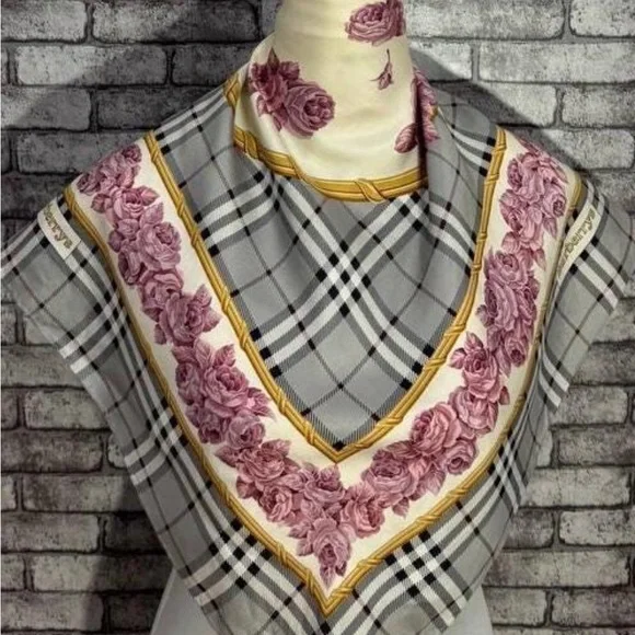 ❤️Burberry Floral Plaid Women's Scarf - Picture 3 of 11